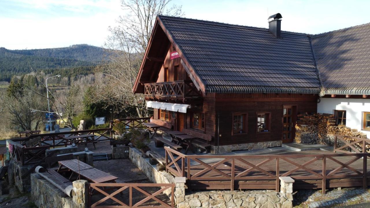 Penzion Avalanche Железна Руда Екстер'єр фото